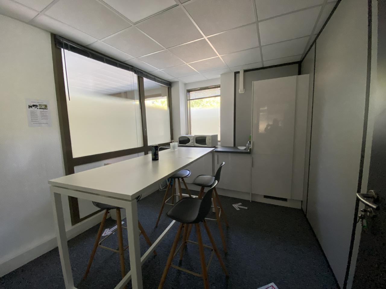 Bureau Aix-en-Provence 378m² Location bureau Aix-en-Provence Bouches-du-Rhône OLBUR2115070 4